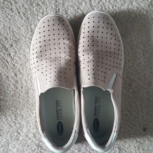 Dr Scholl's comfy creme slip on loafers